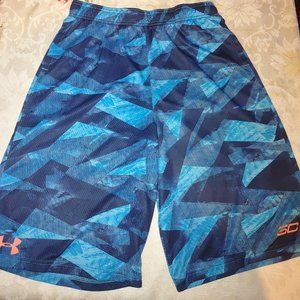 UNDER ARMOUR MEN SHORTS